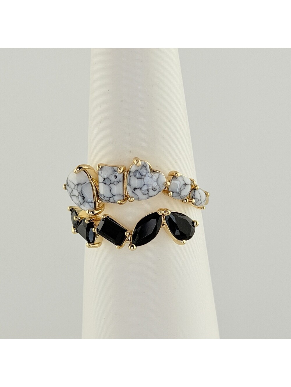 Bomb Party Sz 9 "Born To Stand Out" Black Onyx & Howlite on Yellow Gold  HEART